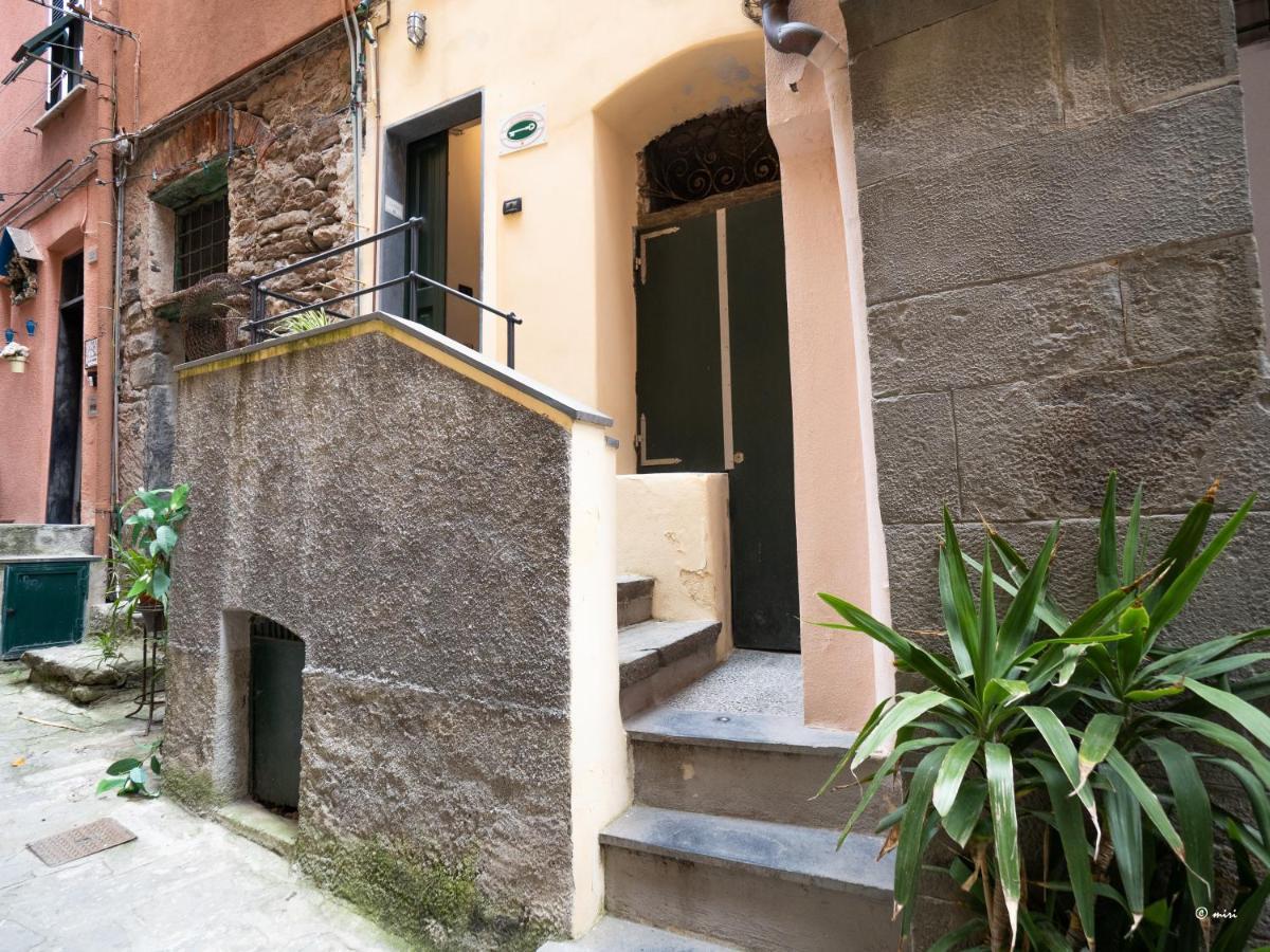 Zia Rina Studio Vernazza Esterno foto